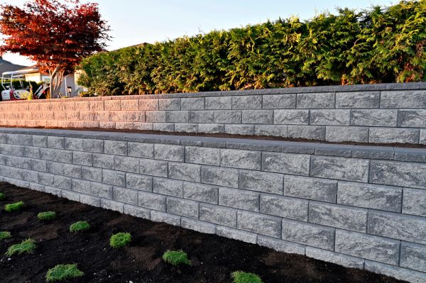 Concrete Retaining Wall Installation in Battle Ground