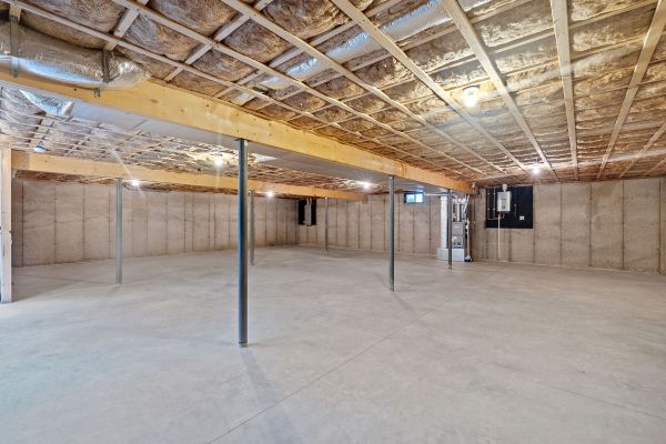 Basement Floor Installation in Battle Ground