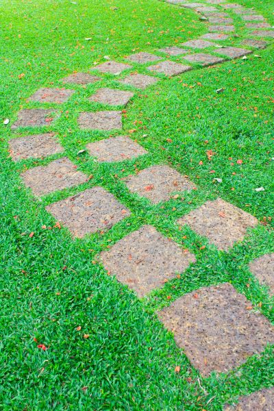Backyard Pathway Construction in Battle Ground